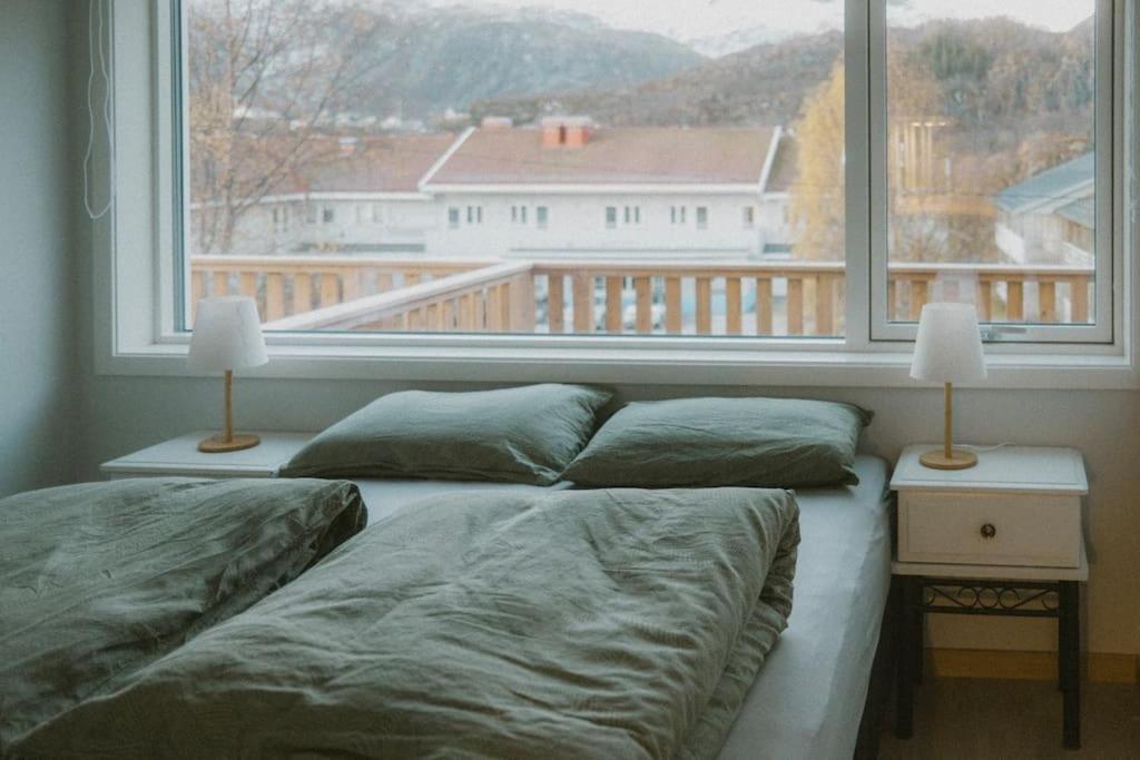 Leilighet I Nybygg Svolvær Exterior foto