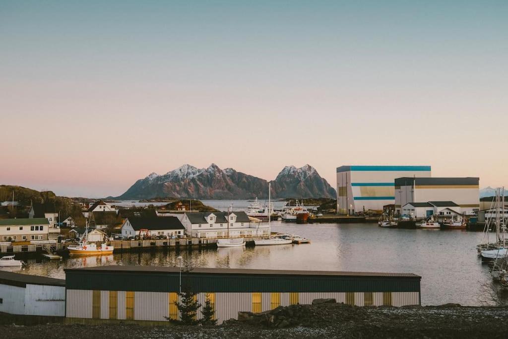 Leilighet I Nybygg Svolvær Exterior foto